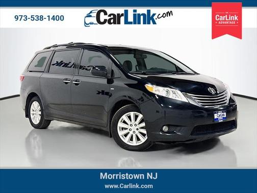 2017 Toyota Sienna XLE Premium