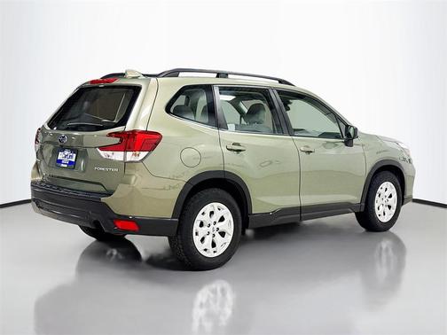 2021 Subaru Forester Base