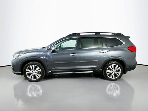 Magnetite Gray Metallic 2022 Subaru Ascent Touring 7-Passenger