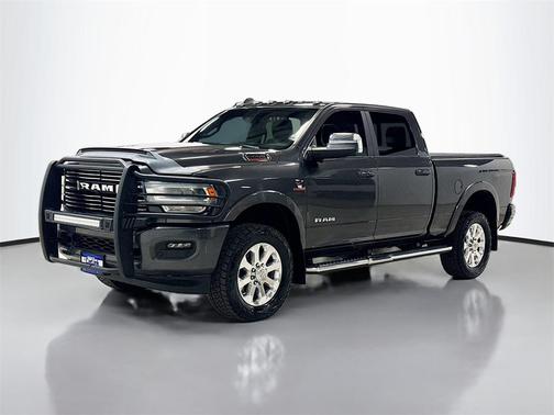 2021 RAM 2500 Laramie Crew Cab 4x4 6'4' Box