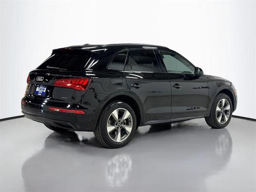 2020 Audi Q5 45 Premium