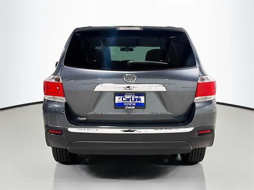 2013 Toyota Highlander SE