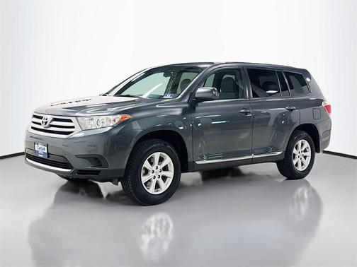 2013 Toyota Highlander SE