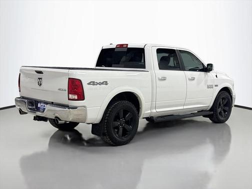 2018 RAM 1500 SLT