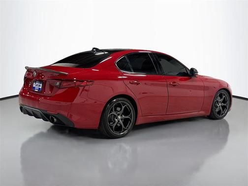 2018 Alfa Romeo Giulia Ti Sport