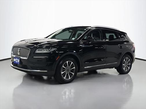 2022 Lincoln Nautilus Standard