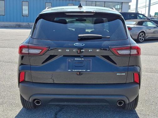 Black Metallic 2025 Ford Escape ST-Line