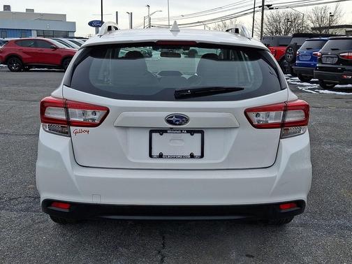 2019 Subaru Impreza 2.0i Premium