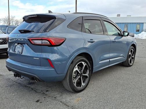 2023 Ford Escape ST-Line Select