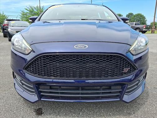 2017 Ford Focus ST