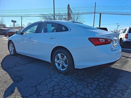 2024 Chevrolet Malibu FWD 1LT