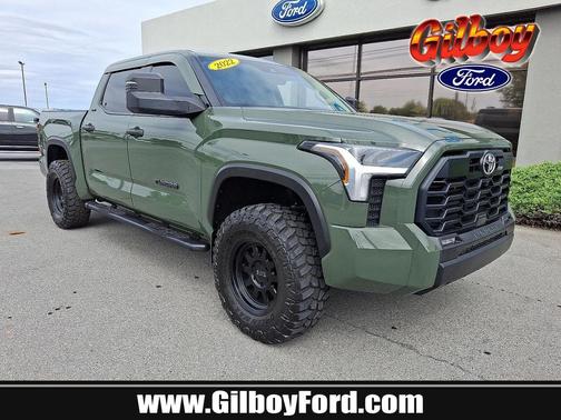 2022 Toyota Tundra SR5