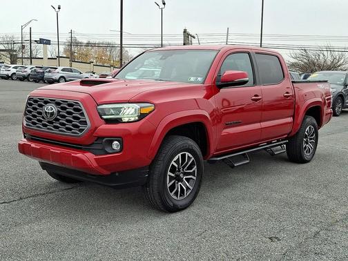 2023 Toyota Tacoma TRD Sport