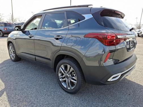 2021 Kia Seltos S