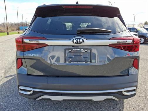 2021 Kia Seltos S