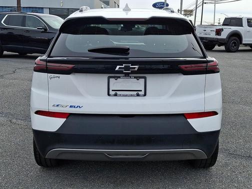 2023 Chevrolet Bolt EUV FWD LT