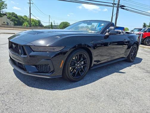 2025 Ford Mustang GT Premium