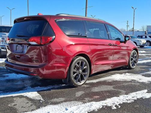2020 Chrysler Pacifica Limited