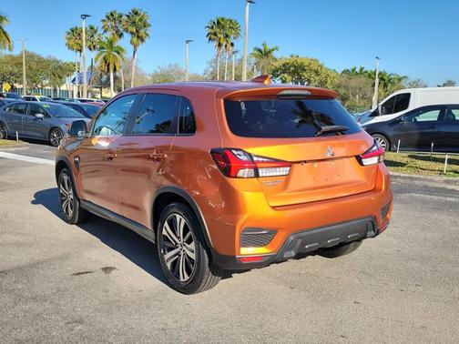 2023 Mitsubishi Outlander Sport ES
