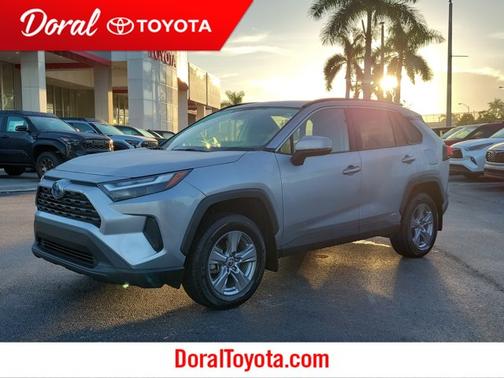 2024 Toyota RAV4 Hybrid XLE