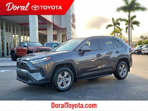 2023 Toyota RAV4 XLE