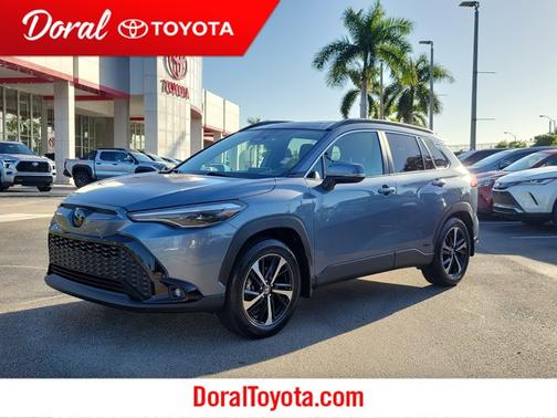 2024 Toyota Corolla Cross Hybrid XSE