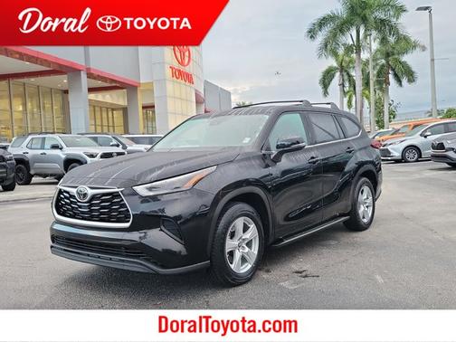 2022 Toyota Highlander L