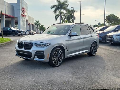 2021 BMW X3 M40i