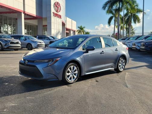 2024 Toyota Corolla LE