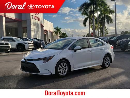 2025 Toyota Corolla LE