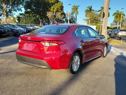 2023 Toyota Corolla LE