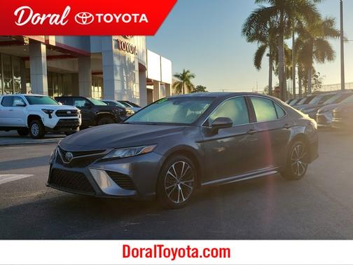 2018 Toyota Camry LE