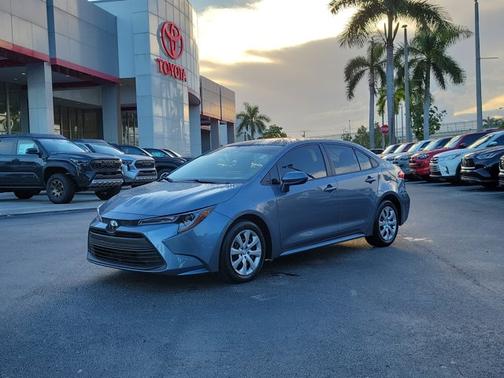 2023 Toyota Corolla LE