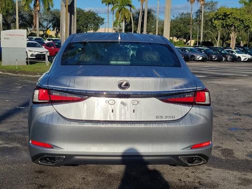 2024 Lexus ES 350 Base