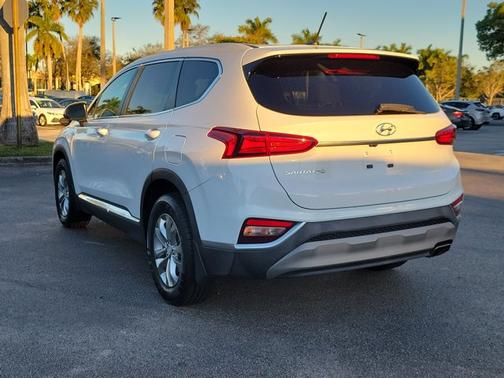 2020 Hyundai SANTA FE SE 2.4