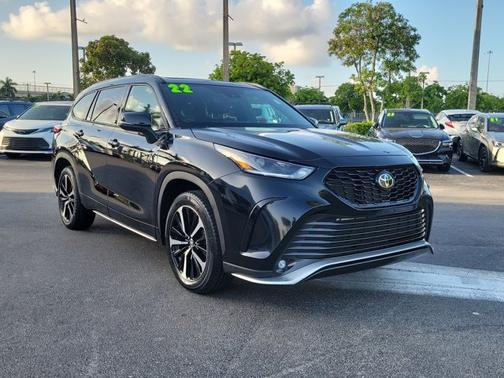 2022 Toyota Highlander XSE