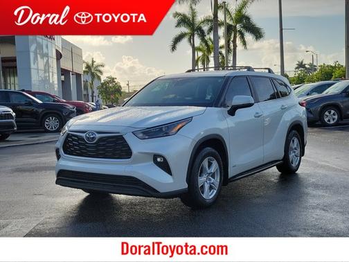 2023 Toyota Highlander Hybrid LE