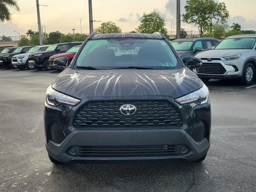 2024 Toyota Corolla Cross LE