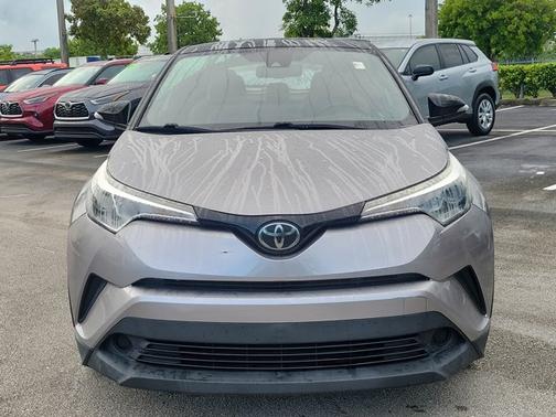 2019 Toyota C-HR XLE