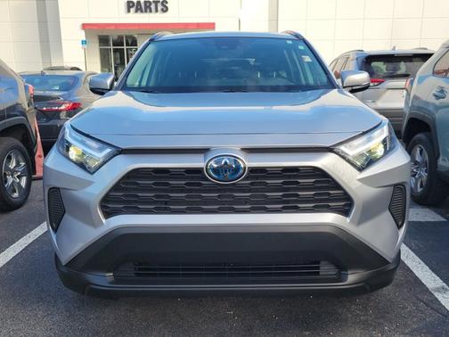 2024 Toyota RAV4 Hybrid LE