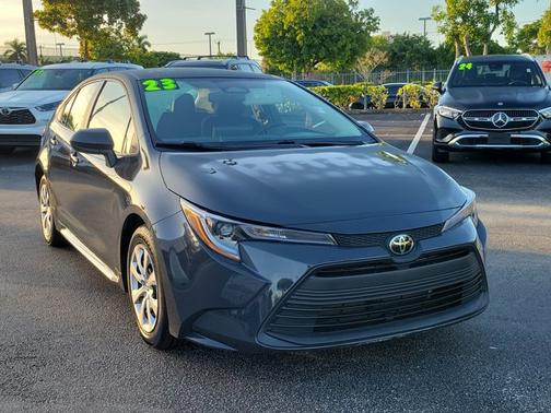 2023 Toyota Corolla LE