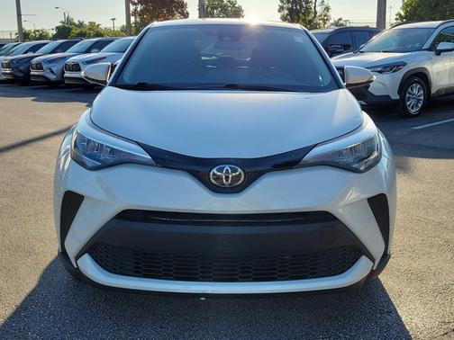 2021 Toyota C-HR LE