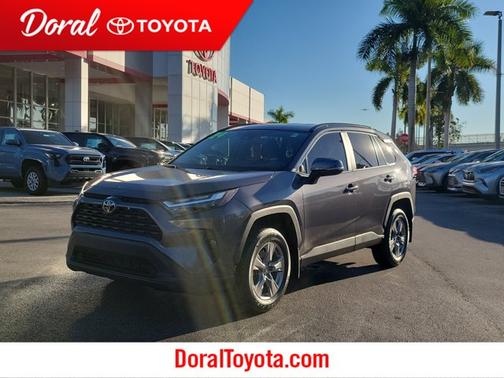 2024 Toyota RAV4 XLE