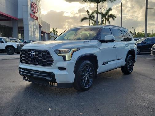 2023 Toyota Sequoia Platinum