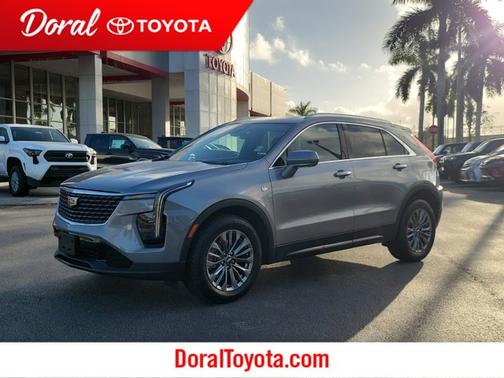 2025 Cadillac XT4 FWD Premium Luxury