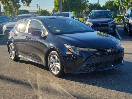 2021 Toyota Corolla Hatchback SE