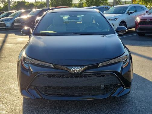2021 Toyota Corolla Hatchback SE