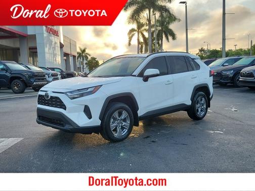 2024 Toyota RAV4 XLE