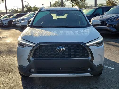2022 Toyota Corolla Cross XLE
