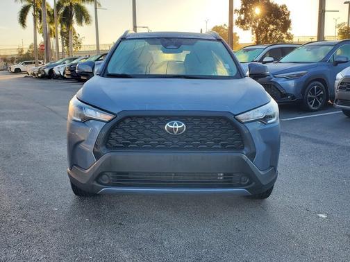 2024 Toyota Corolla Cross LE